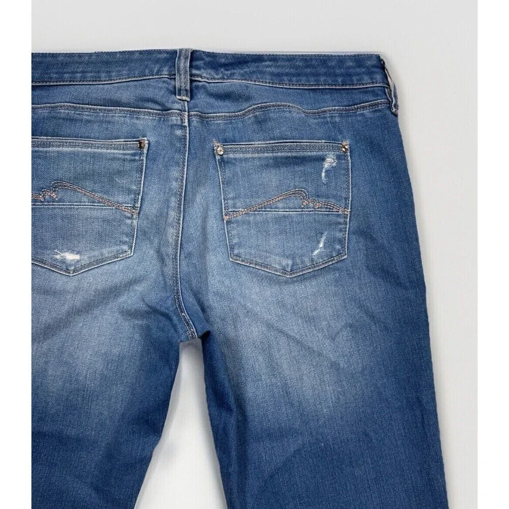 WHBM Jeans Womens 4 Girlfriend Rip Repair Distress Low Waist Measures 31 x 28